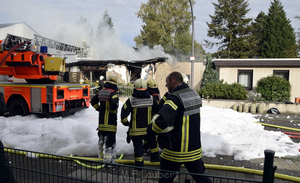 Feuer 2 Y Explo Koeln Hoehenhaus Scheuerhofstr P0451.JPG - Miklos Laubert